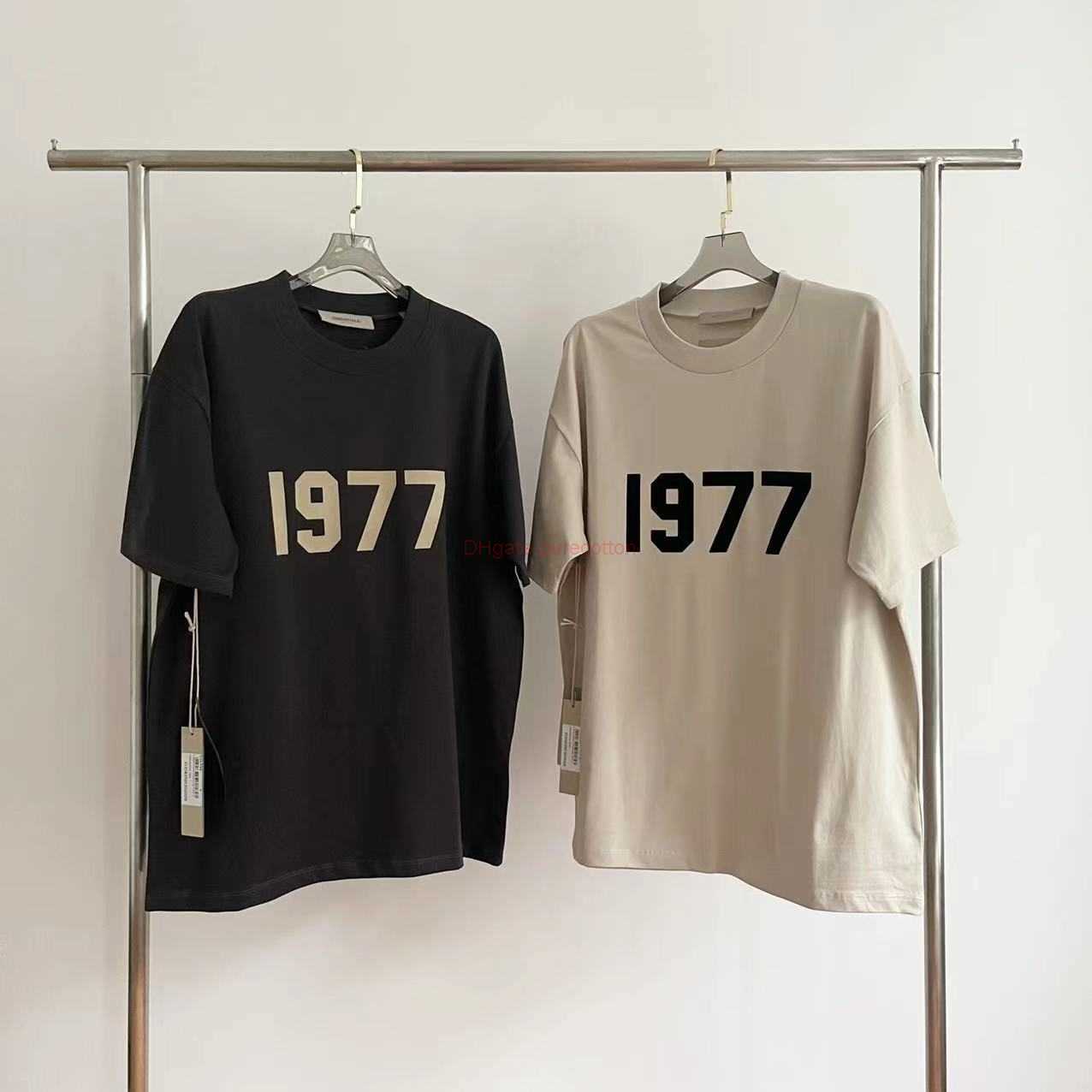 

Designer Fashion Clothing ESS Tees Tshirts Essen FOG Fears Of God Main Line Season 7 Flocking Digital 1977 Loose Short Sleeve American High Street Tshirt Trend Luxury, M5- # 025 iron grey (iron)