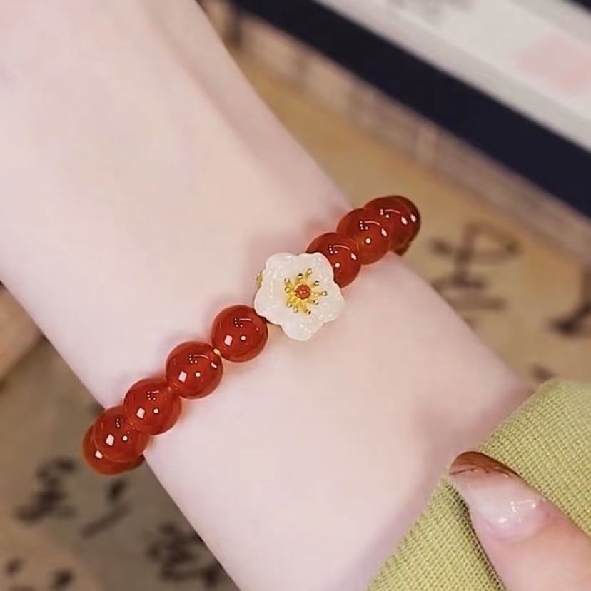 

Hotan White Jade Peach Blossom Fidelity Agate Bead Bracelet Women's Cherry Red Mother's Day High end Mother's Day Gift