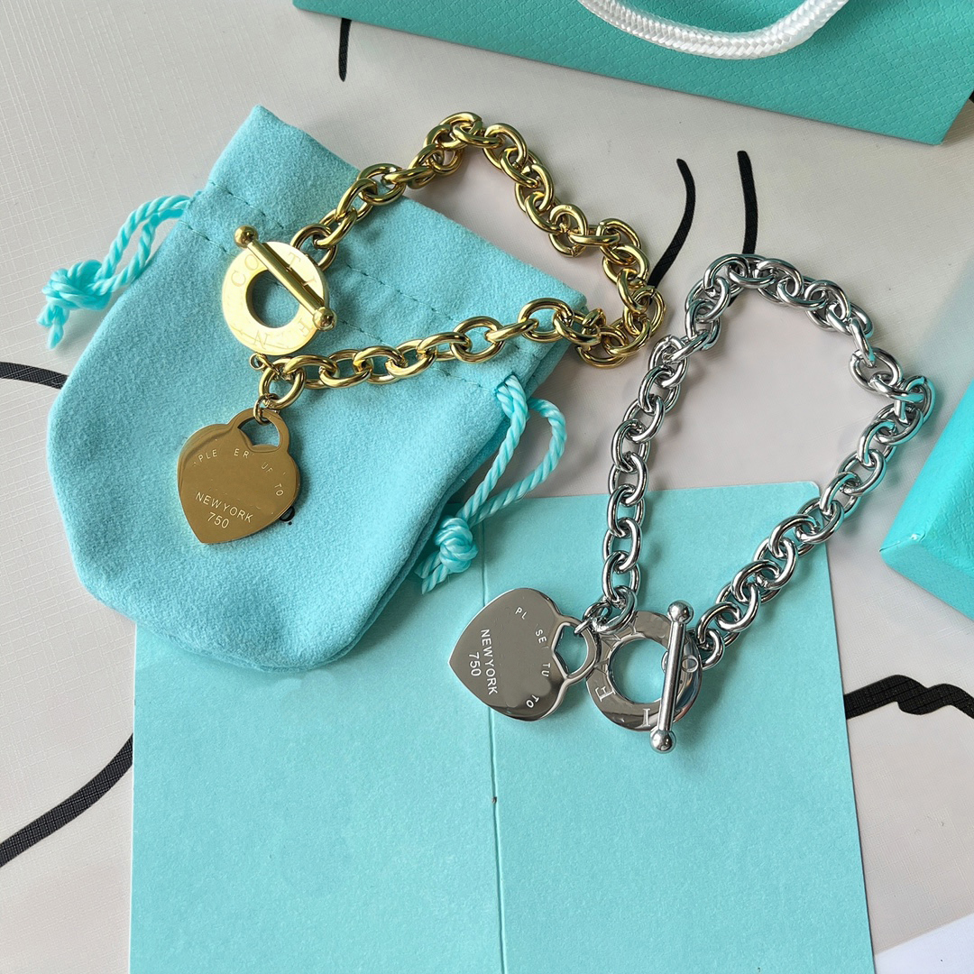 Emballage exquis Bracelet Chaîne de créateur Cadeau de qualité Chaînes à maillons de luxe Design Style classique Jeune public Convient pour les r