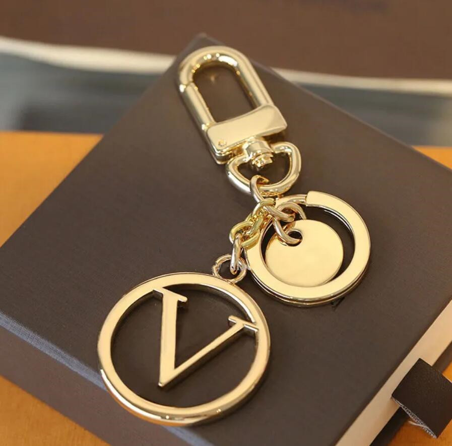 Luxury 3D Metal Keychain Letter Designer Keychains Best quality Auto Parts Car key chain Brand Key ring for Charm Men Womens Bags Pendant with gi