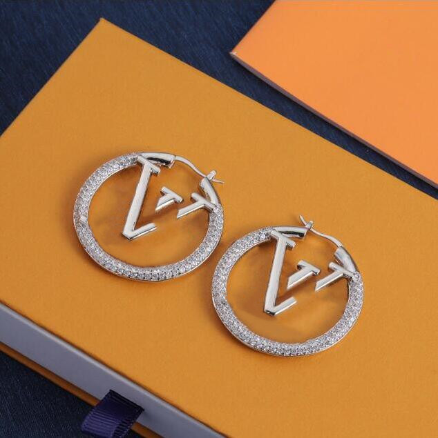 2023 New designer earrings Fashion big hoop earrings for charm lady Women Party earring Wedding Lovers gift engagement Jewelry for Bride-image-739921494