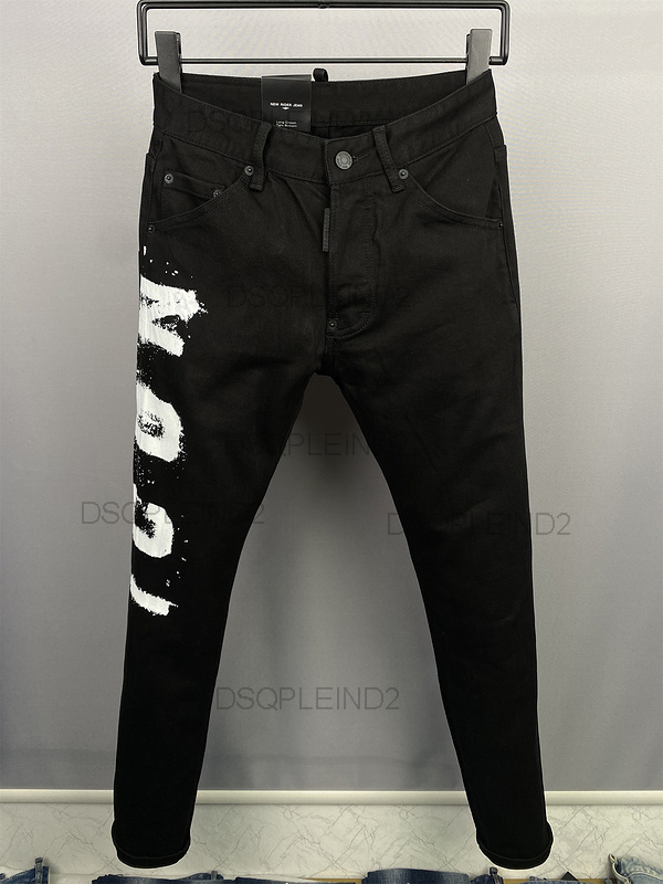 2024 New Europe Men Jeans Hole Light Blue Italy Brand streetwear Long Pants Trousers Streetwear denim Skinny Slim Straight Jean COOLGUY D2 cotton