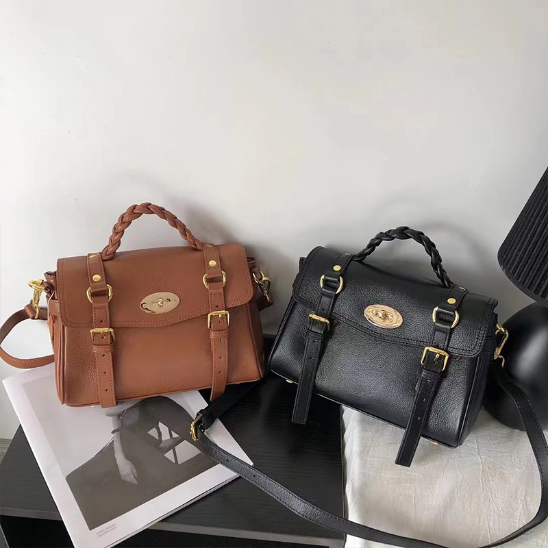 Lily High Quality Female Single Shoulder Black Handbag Luxury Designer Women Solid Color Crossbody Brown Evening Square Bag Fashion Underarm Casual