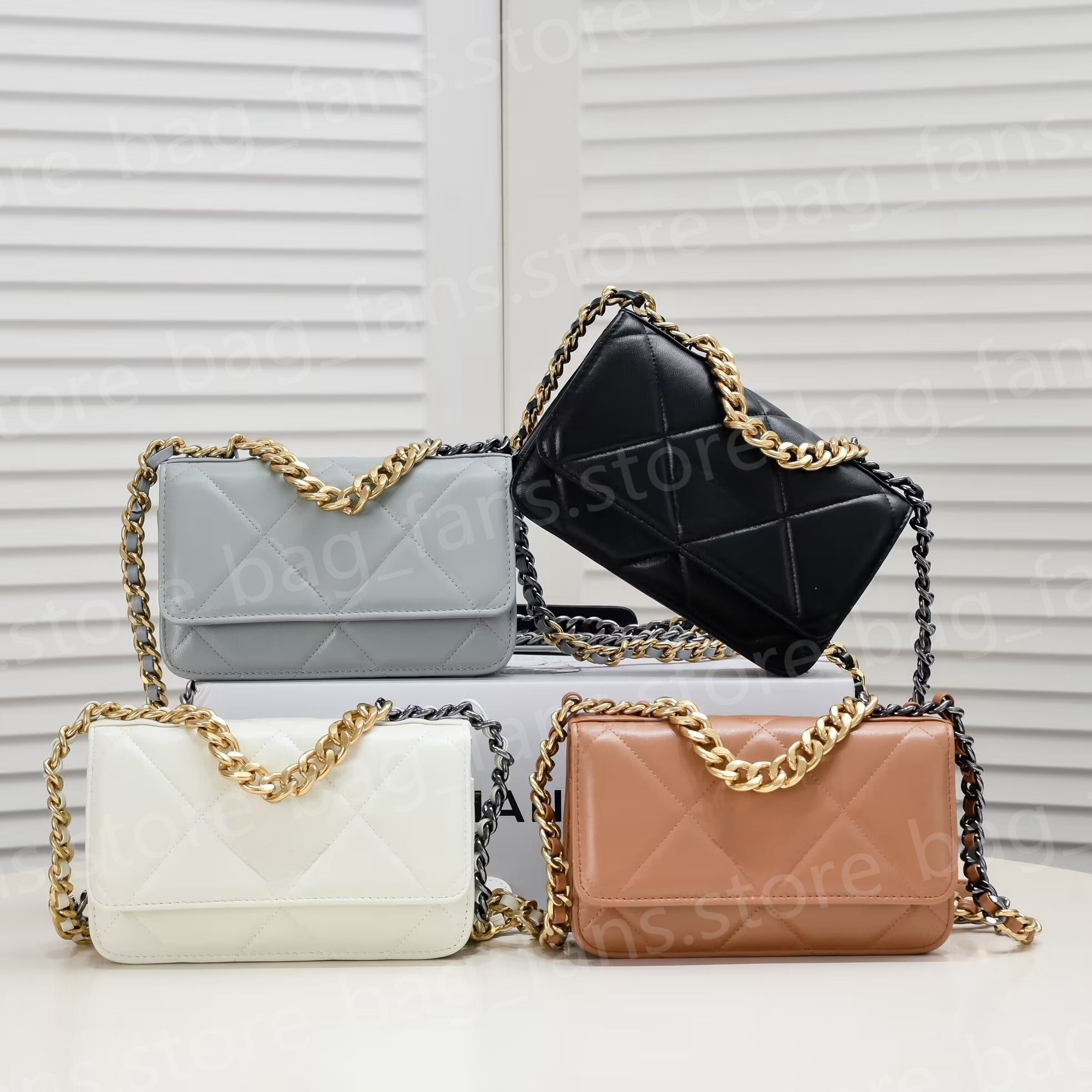 Fashion Designer Chain Bags for Women with Three Color-leather Chain Metal Shoulder Straps Crossbody Bag 19cm 25659-image-928116740