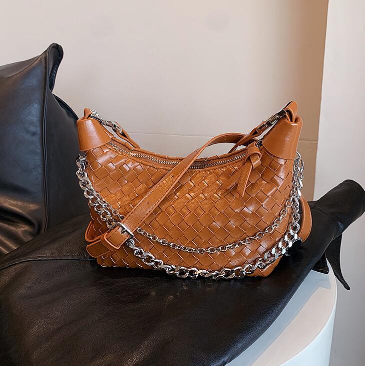 wholesale women shoulder bags 4 colors high quality hand woven French fashion handbag street patent leather chain bag trend buckle mobile phone h-image-760968153
