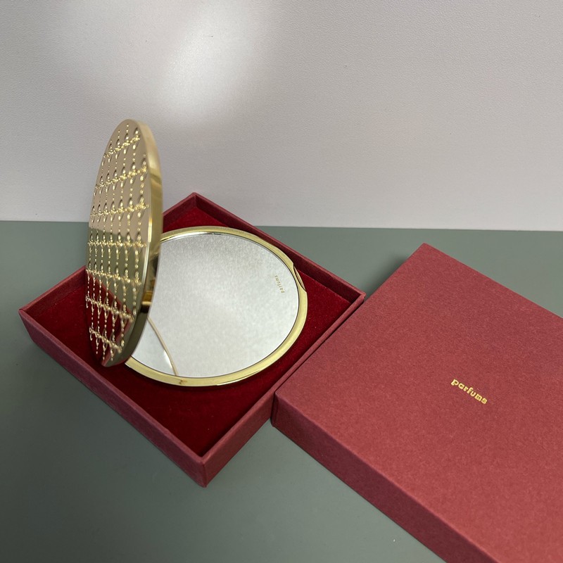 Flora Luxury Silver Compact Mirror Travel Makeup Mirror Stainless Steel Pocket Vanity Mirror 2 Sided Portable Folding Mirror-image-929039319