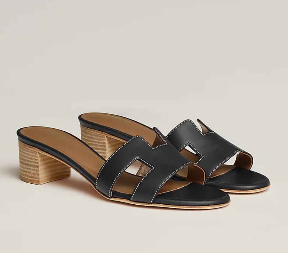 2024 Desingers sandal women slipper low heel Designer Woman White Sandals heeled slippers slide calfskin leather beach slip on flip flop with box