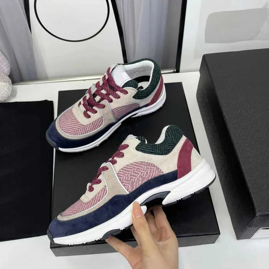 Womens Designer Casual Shoes Fashion Reflective Sneakers Vintage Suede Leather Platform Heels Lace-up Breathable Outdoor Trainers Sports Shoe-image-929632916