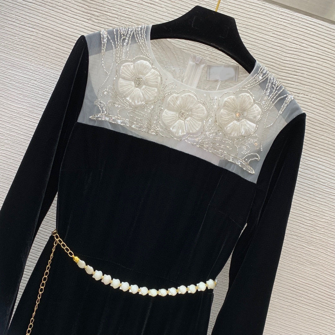 2024 Spring Black Contrast Color Beaded Velour Dress Long Sleeve Round Neck Belted Midi Casual Dresses B3D141722