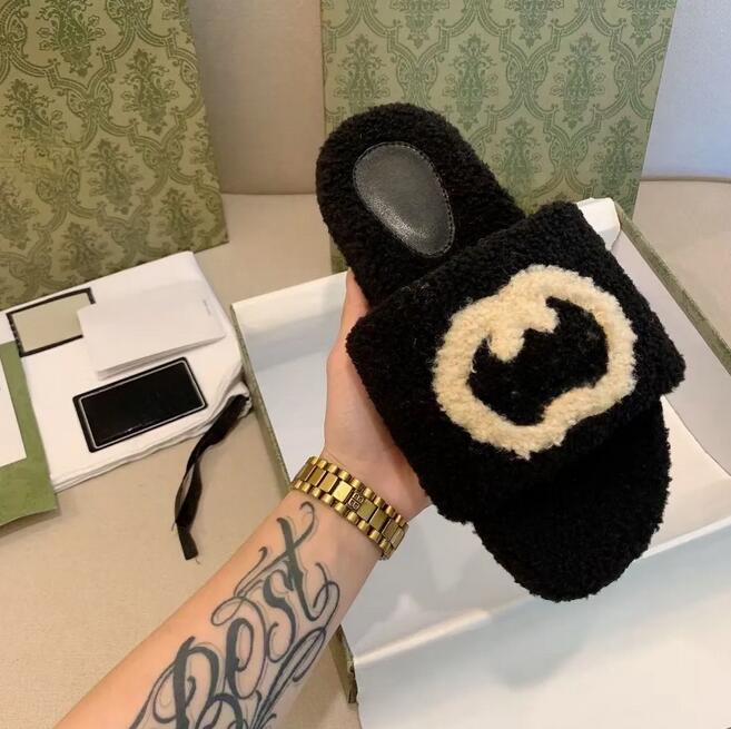 Designer G Pantoufles Automne Hiver Laine Confortable À L'extérieur Porter Des Semelles Épaisses En Peluche Mode Femme Laine Chaussures Douces Pa