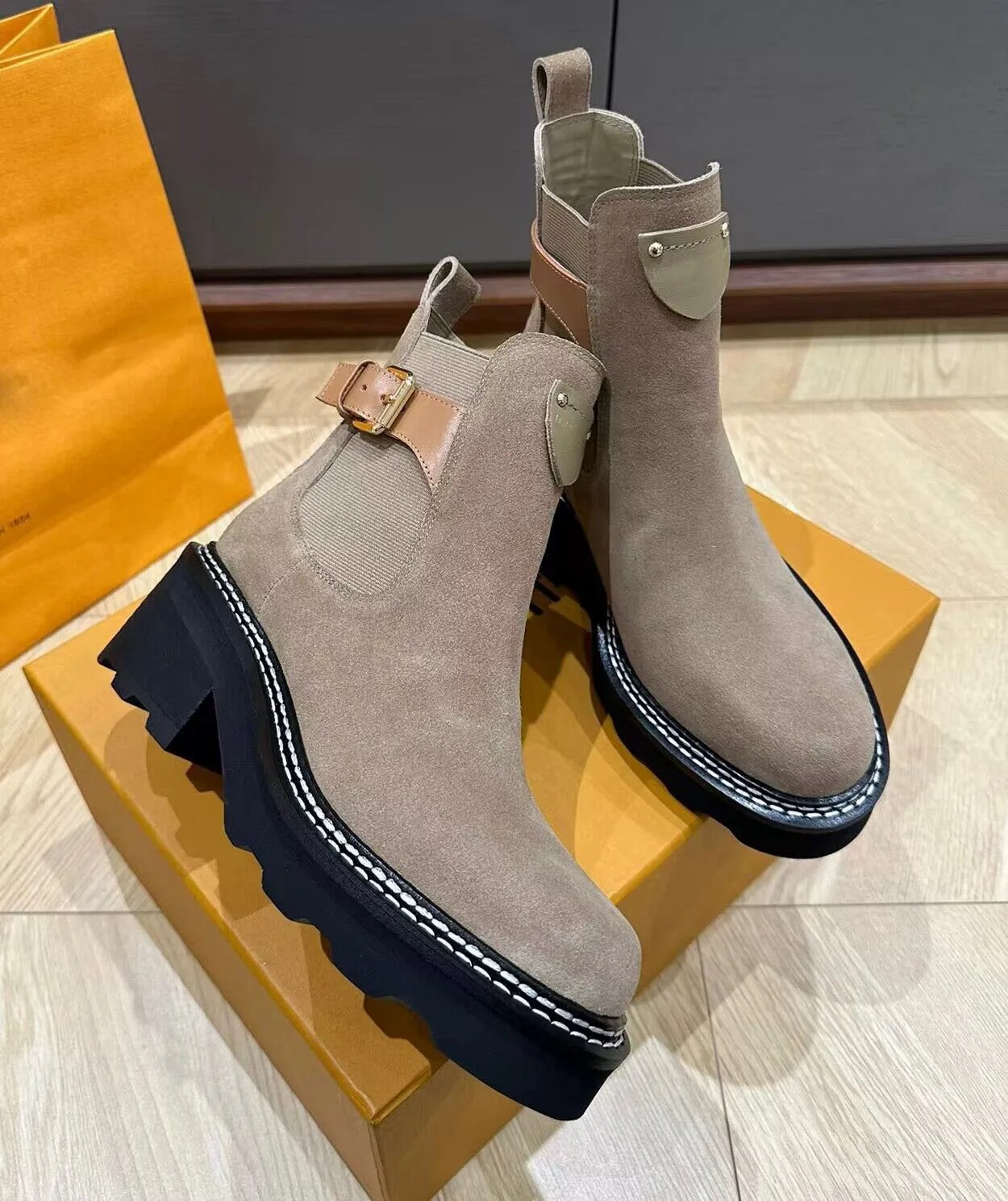 Winter Luxury Elegant Beaubourg Ankle Boots Women 'S Lady Booties Knight Boot Fashion Designer Martin Black Calf Leather Party Wedding 35-41