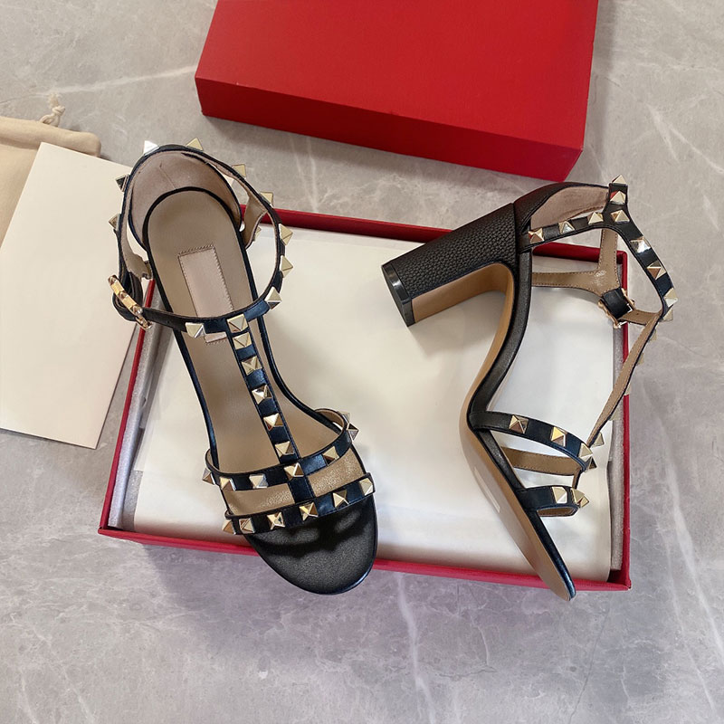 Metal Buckle Sandals Womens Shoes Designer Shoes Luxury Mules Stiletto Heels Summer New Sexy Slippers High Sense Transparent Party Commuter Single S