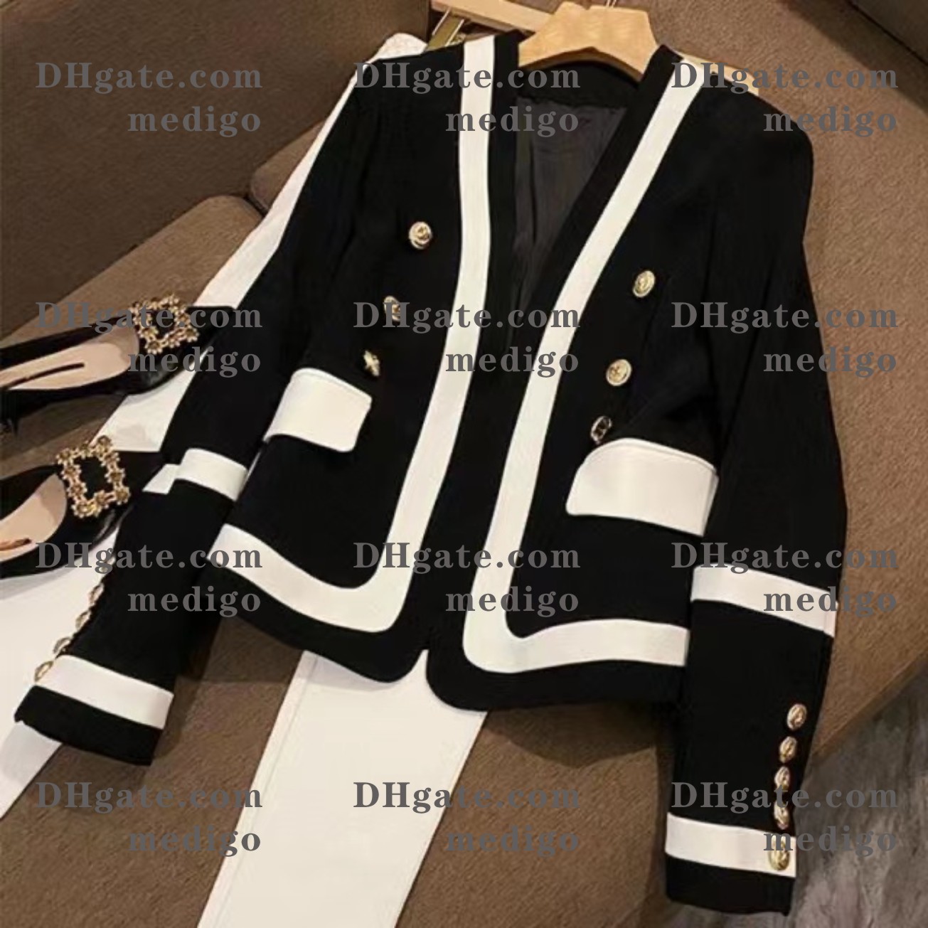 t251046 womens suits blazers tide brand highquality retro fashion designer white black series suit jacket lion doublebreasted slim plus size wome
