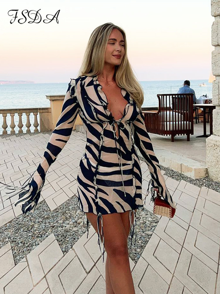 Robes décontractées de base FSDA Imprimer à manches longues Mini robe de plage d'été Volants Maille Robes de soirée sexy Bandage moulant Voir à t