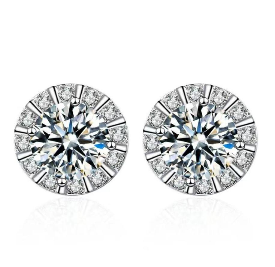 

Stud Classic S925 Silver Round Moissanite Diamond Earrings Women Jewelry Plated White Gold 05ct 5mm Gift8383106