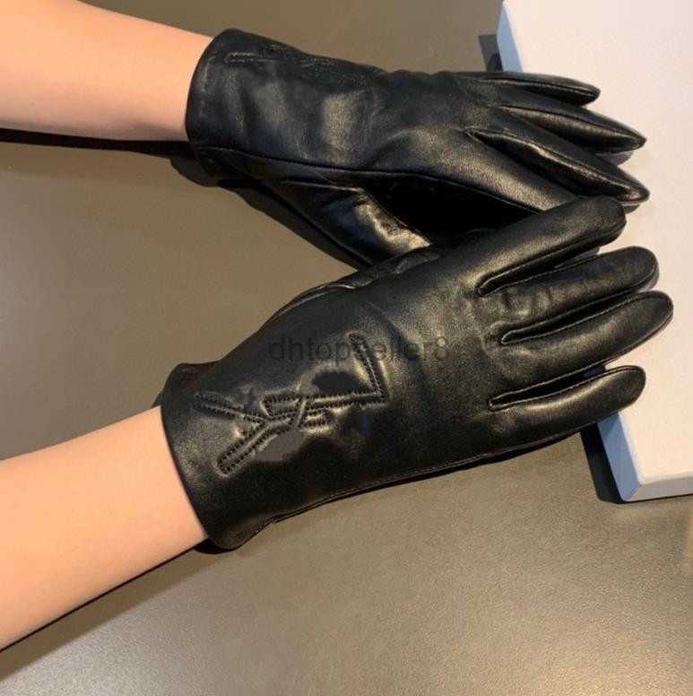 Guantes de diseñador para mujer CON CAJA Moda Piel de oveja negra Forro polar con letras interiores Guante para mujer Pantalla táctil Invierno Grueso Cálido Gunine s1