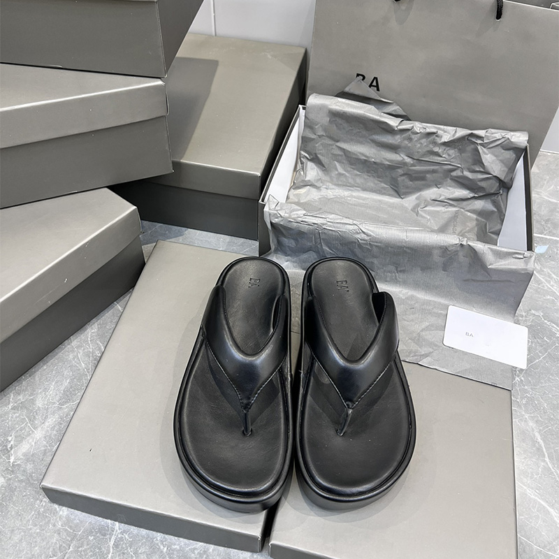 

Slipper designer slipper luxury mens women sandals letter design mens slide fashion style slippers temperament hundred with send gift box, White + gift box