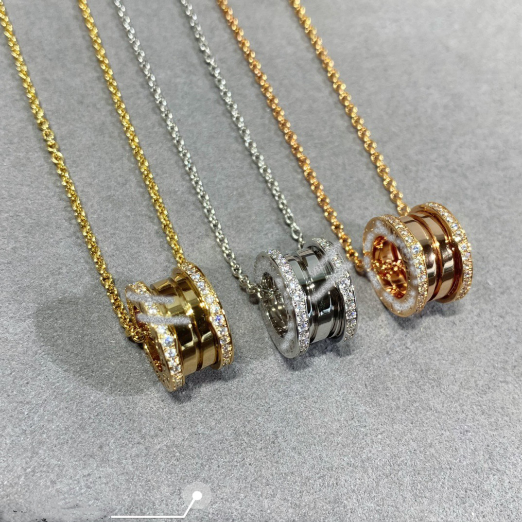 

Designer women's white necklace Circle High quality pendant Classic choker Steel jewelry Best gift