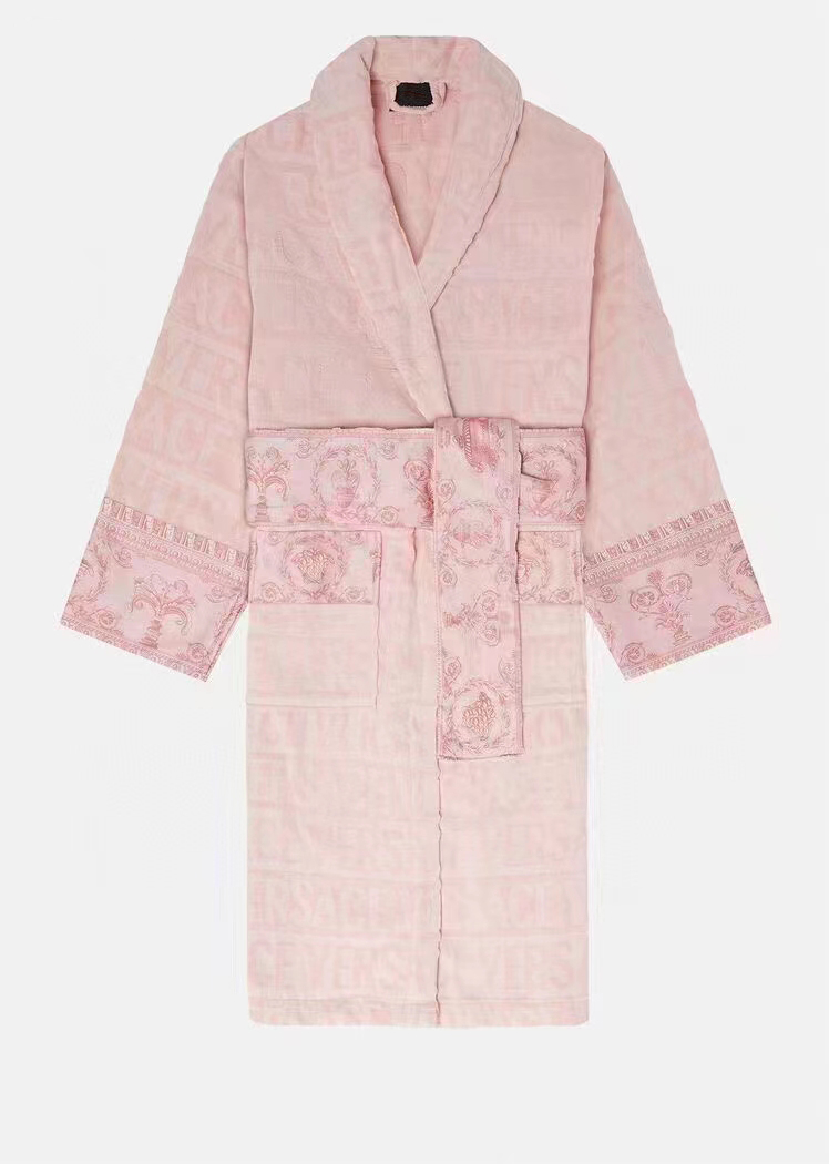 

Velvet bathrobe robe Designers bathrobe baroque Fashion pajamas Mens Women Letter jacquard Logo printing Barocco print sleeves Shawl collar Pocket belt 100% cotton, Light pink