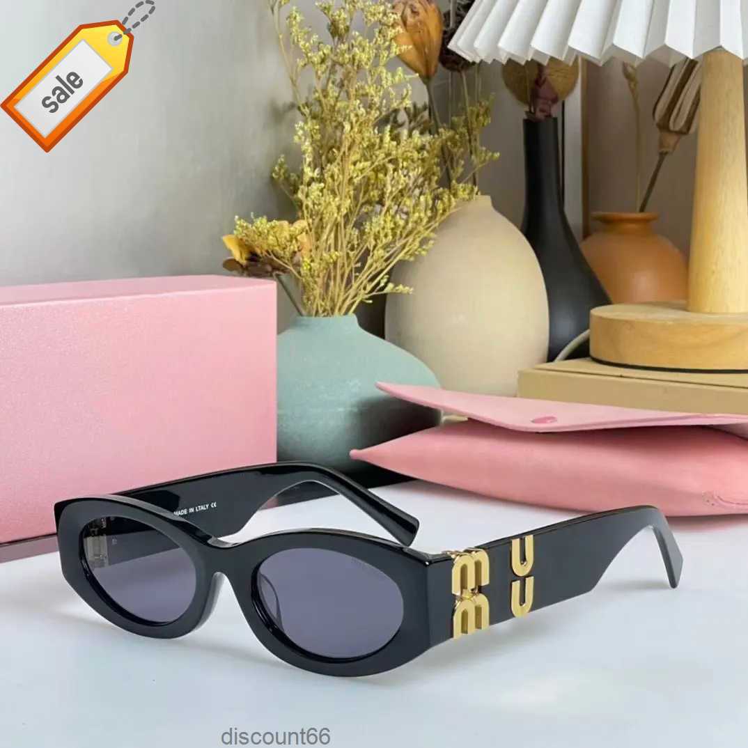 

Miu Luxury Sunglasses Oval Lenses UV400 Radiation Resistant Personalized Retro Women's Small Frame Glasses Plate Advanced High BeautyVKW8