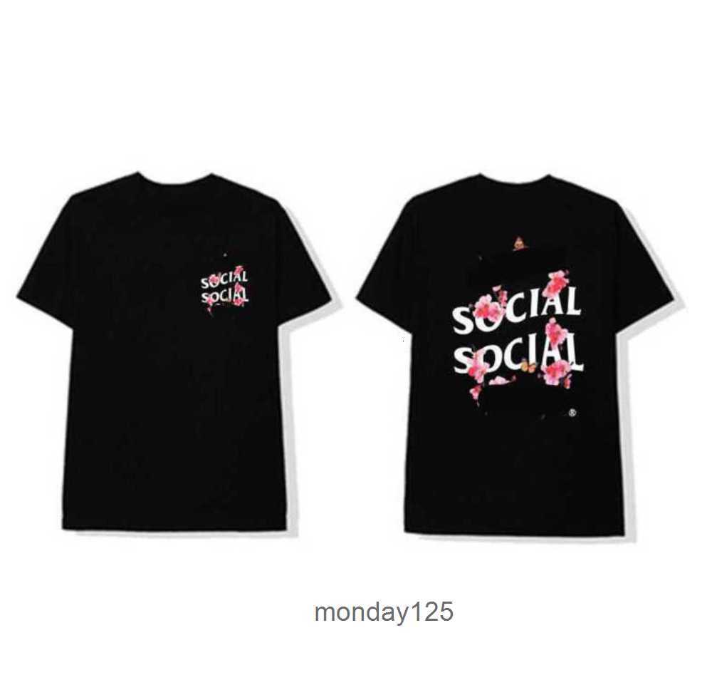 

Summer Men's t Shirt Anti Social Club Trend Flower Butterfly Loose Print Short-sleeved Men and Women Couples T-shirt Sunscreen 6644