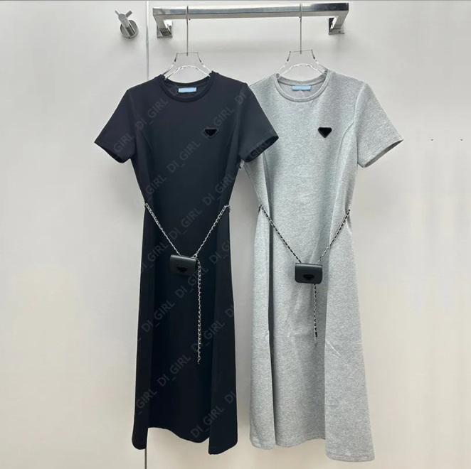

23 Women Deess Designer Calssic Triangle Pint Long Dresses Summer Slim One-piece Skirt with Chain pack, Black