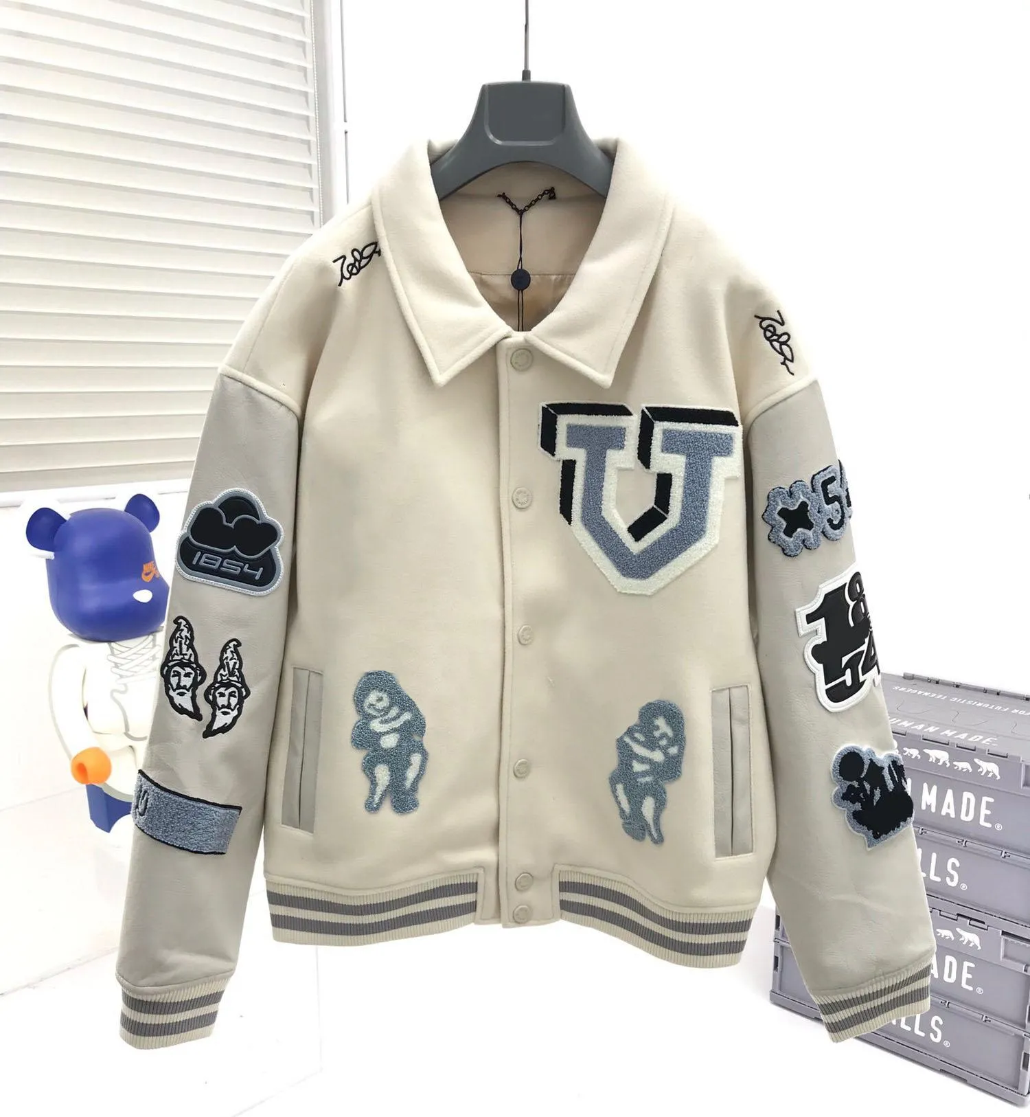 

2023 Mens Stylist Coat Winter Jacket Fashion face Men Women Overcoat Jackets With Zippers Down Womens Outerwear Causal Hip Hop north M//XL/2XL JK, Beige