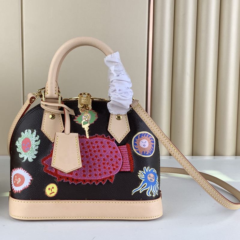 

10A top-level Designer bag 23.5cm Luxury bag Crossbody bag Shoulder Bags Womenbag Handbags backpack purse LV037