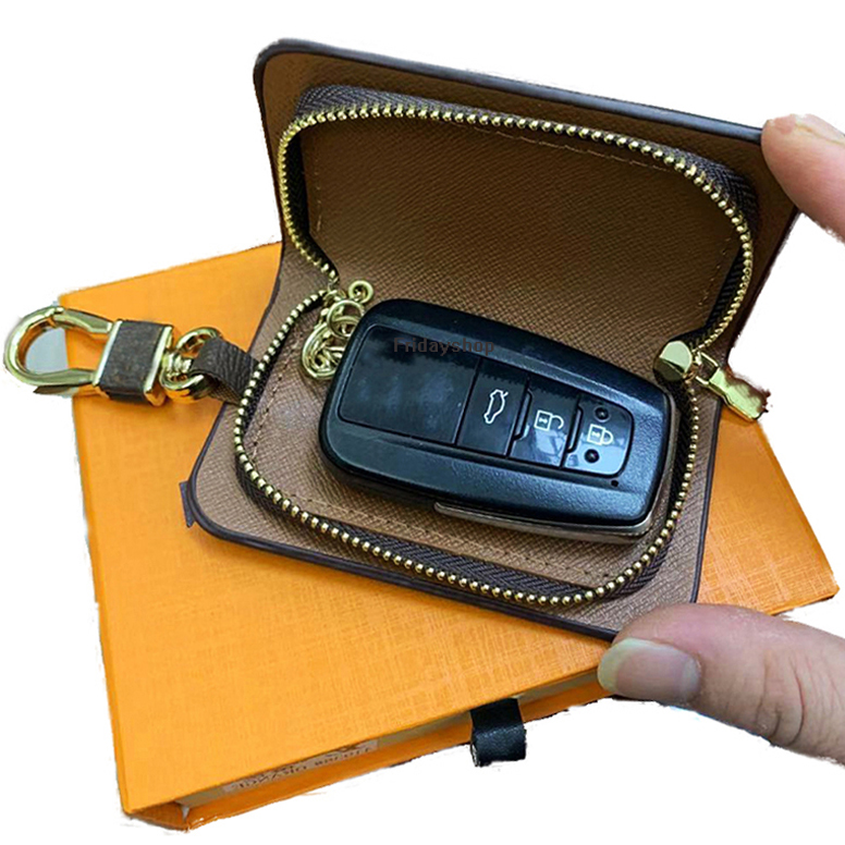 

Fashion Designer keychain men and women bags hanging buckle Keychains car handmade leather pendant key chain Accessories