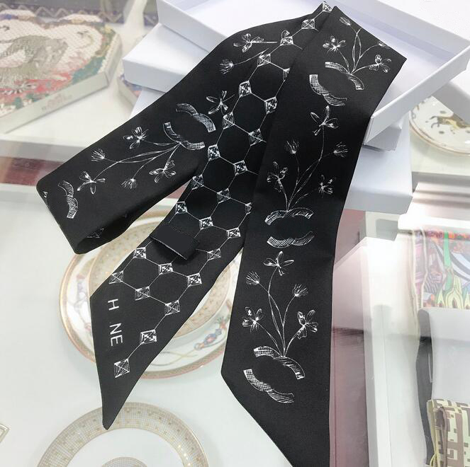 Luxury Designer 100% Real Silk Scarves Hairband Fashion Women Brand Letters Rectangle Silks Satin Scarf Stripe Twill Print Summer Outdoor Beach Head
