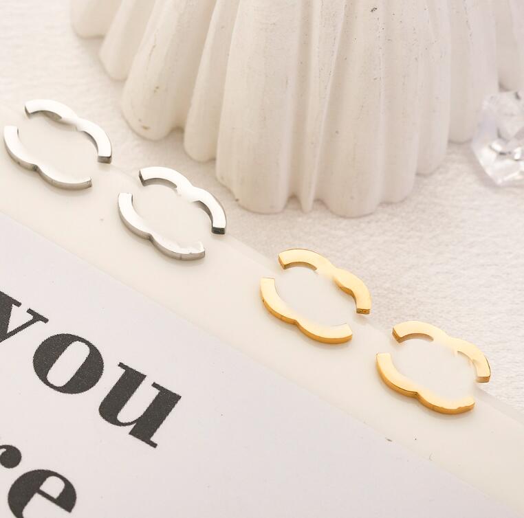 

Designer Simple Women Stud Earring Fashion Classic Style Women Crystal 18K Gold Plated Stainless Steel Letters Earrings Accessories ZG2385
