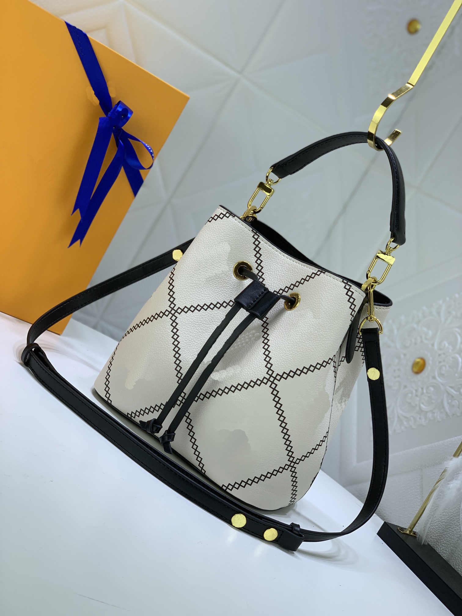 

2023 Designer Luxury Bags, Totes, Shoulder Bags 45716, White