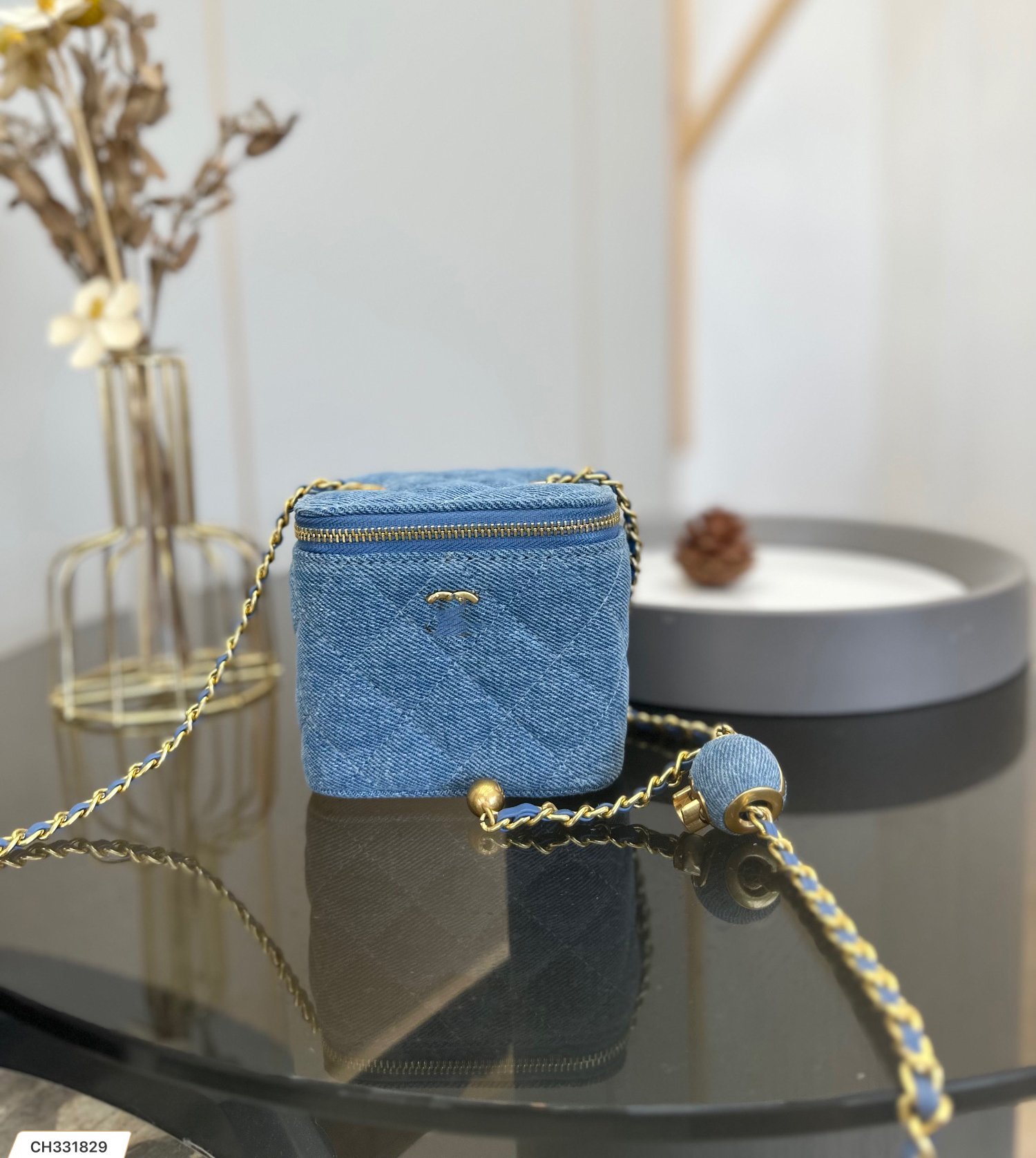 

CHANNEL MiniDenim Designer Bags small makeup bags shoulder bag designer crossbody bag Golden ball with button adjustment Chain Bag luxurys handbags, Blue a 10*9cm