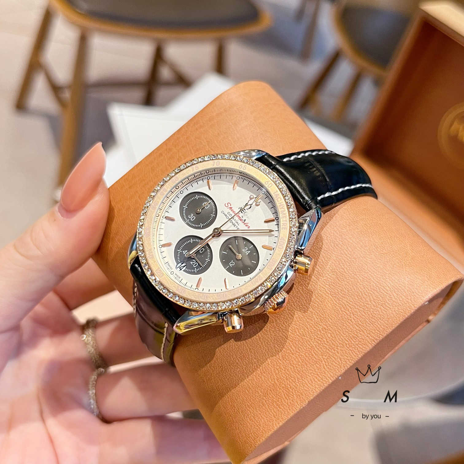 Designer femmes élégantes montre-bracelet speedmaster montres RFQT mouvement à quartz de haute qualité pleine lunette en diamant montre femme