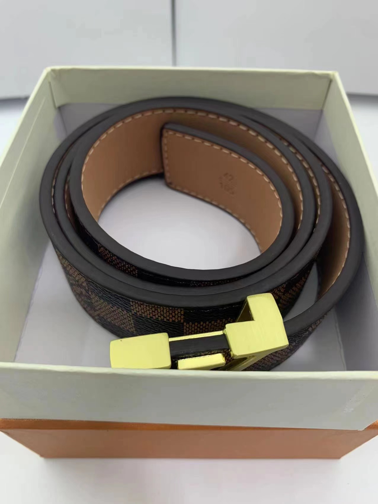 

With Box Men Designers Belts Classic Fashion Casual Letter Smooth Buckle Belts For Women Designer Mens Leather Belt Width 3.8cm, Image color