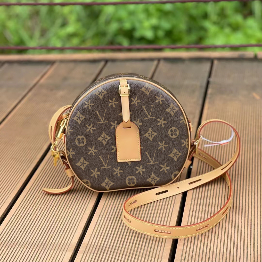 

M45647 PETITE BOITE CHAPEAU BOITE tote bags Mens 2size Pochette clutch hand bag Womens designer Vintage gym shoulder bags luxury Leather round wallet cross bodys bag, Mon0gram