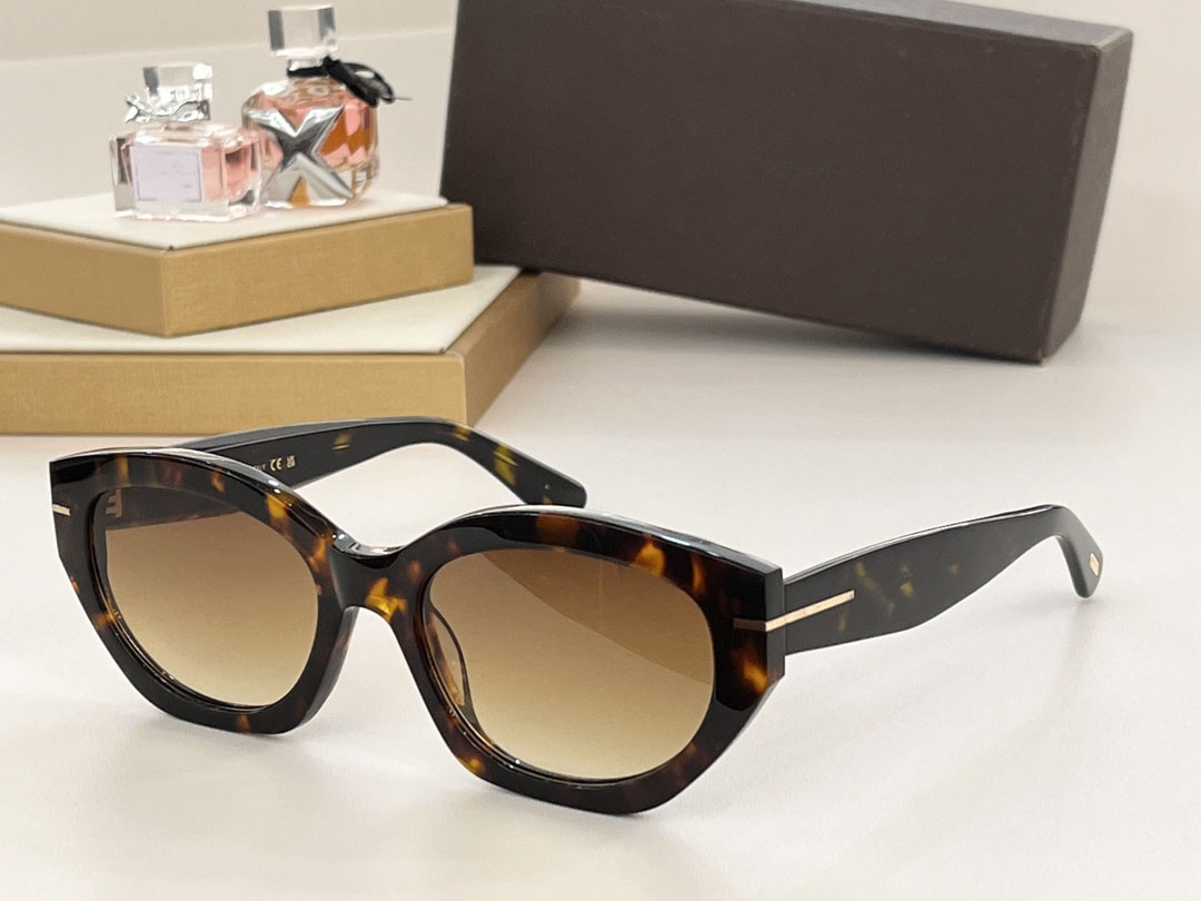 Men Sunglasses For Women Latest Selling Fashion Sun Glasses Mens Sunglass Gafas De Sol Glass UV400 Lens With Random Matching Box 1086-image-883100188