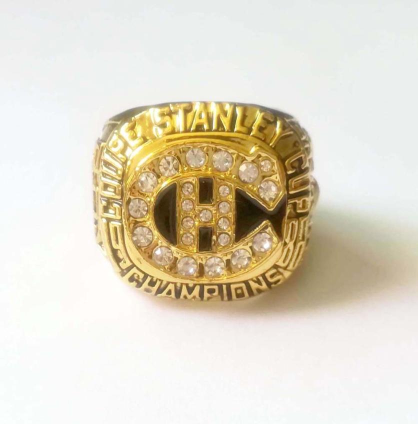 

1986 Montreal Canadiens Cup Hockey Championship Ring01234885605