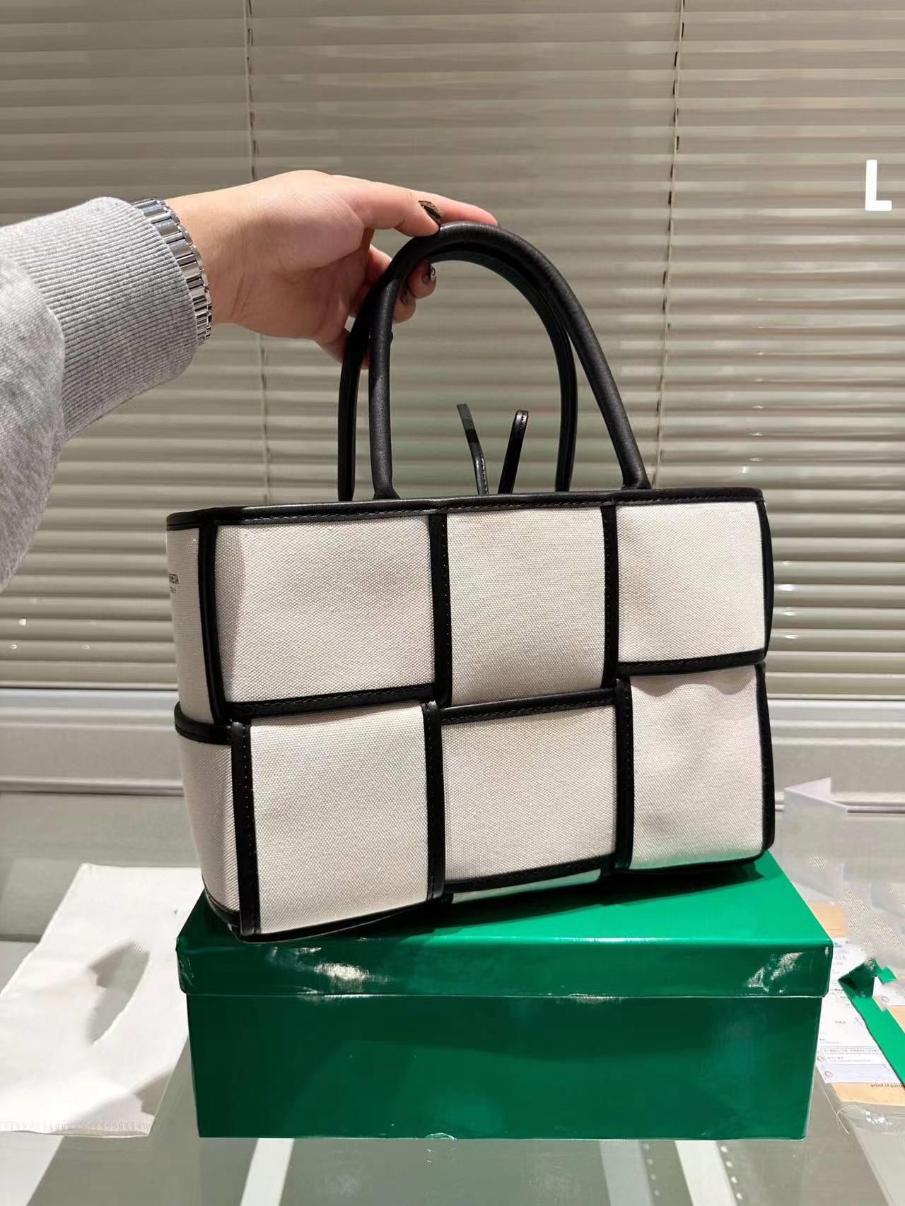 

Make-up freight special shot link Original box No products216977 206764, Peach