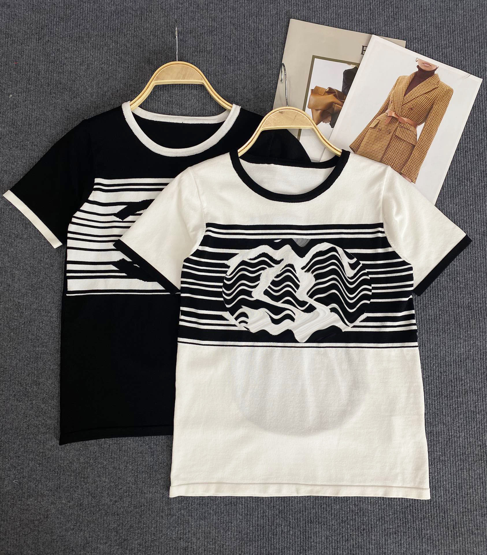 

2023 Summer Women Designers T Shirts Fashion Letter Printing Short Sleeve Tshirts Lady Tees Luxury Casual Tops T-shirts, White