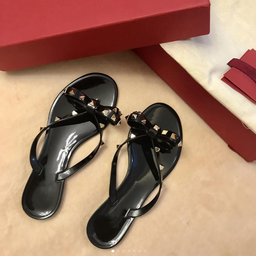 

Brand summer sandals women's fashion beach shoes rivet flip flops jelly casual sandals flat slippers beach shoes 35-43