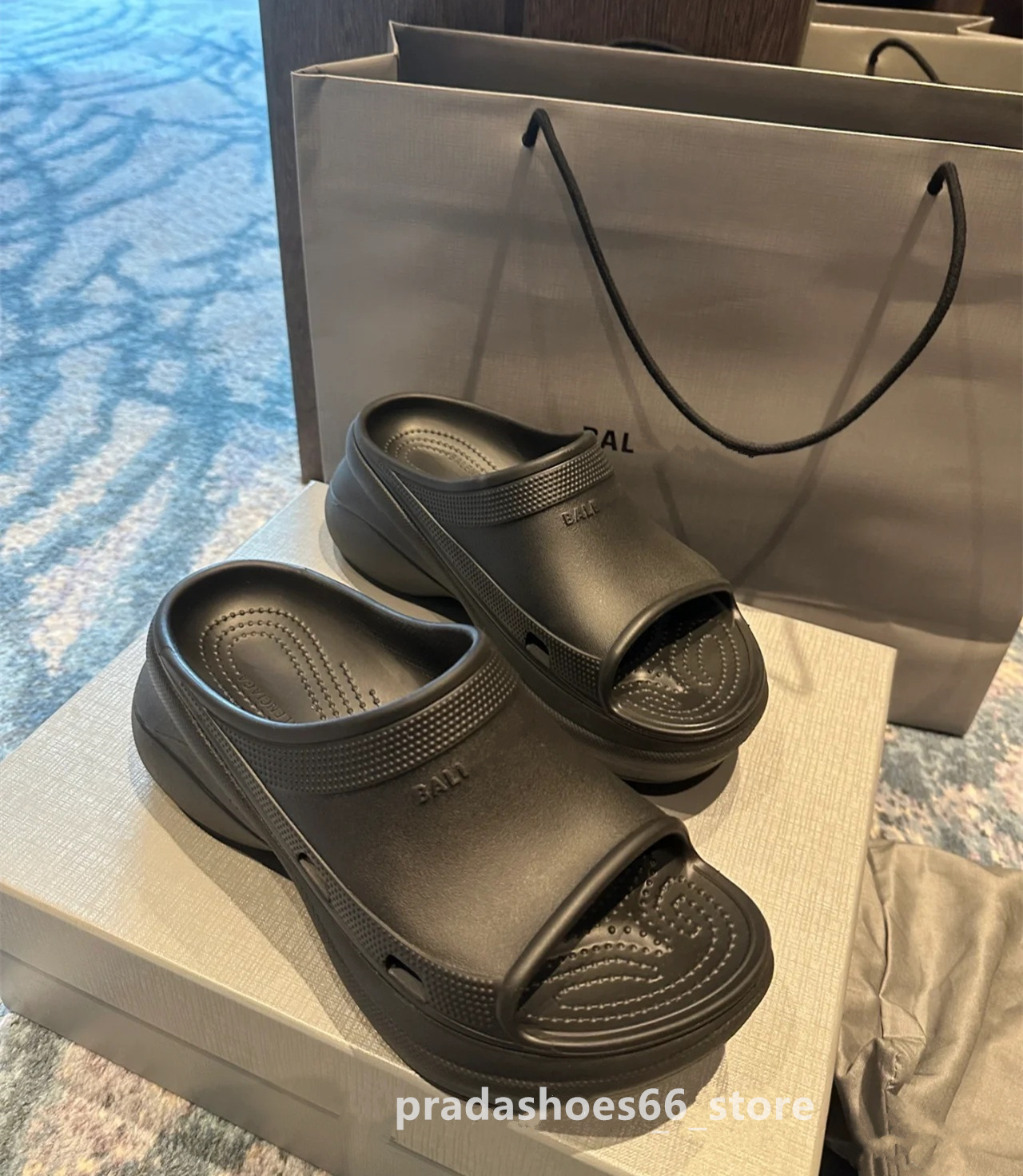 

Paris Summer Men's Women Slippers Thick Platform Outdoor Sandals Clogs Beach Slippers Flip Flops Male Indoor Home Slides Bathroom Luxury brand Shoes bb, A1 high quality