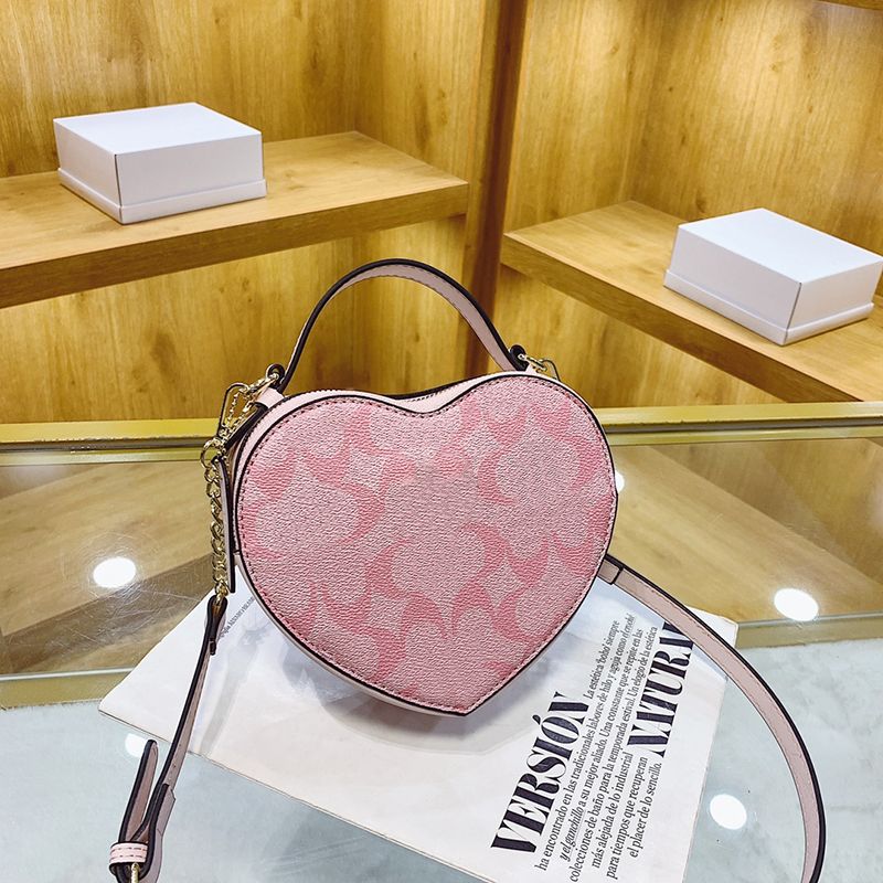 

NEW Quality Desinger Heart Shaped Bag Mini Cute Shoulder Bag Women CO Handbag Vintage Cloudy Tote Leather Fashion Pink Crossbody bag, White