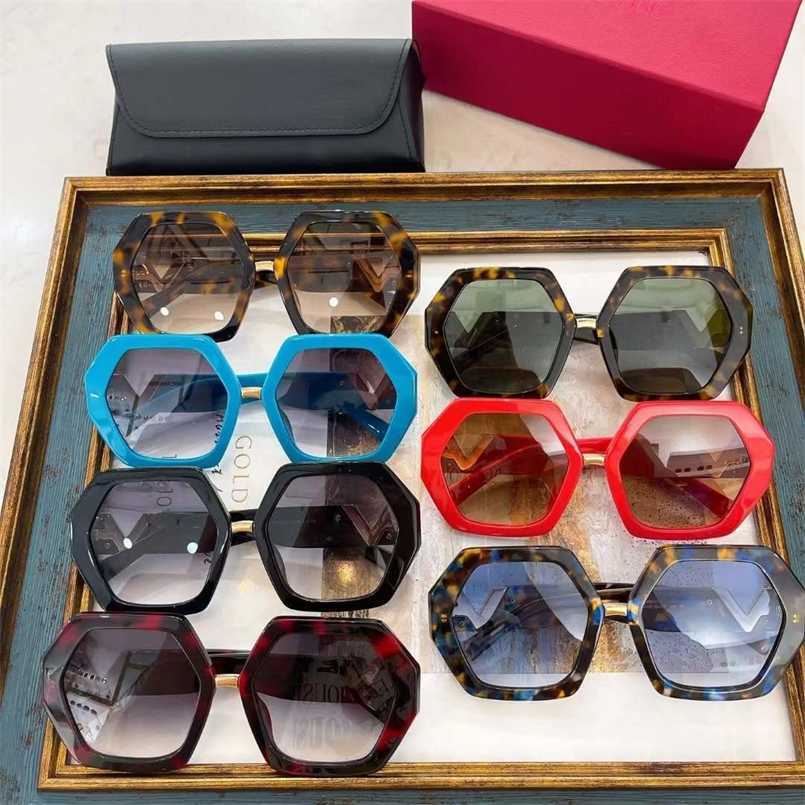 Lunettes de soleil 2023 Nouvelle qualité de haute qualité Les nouvelles Valentines Red Trend ins The Même grand cadre des lunettes de soleil irré