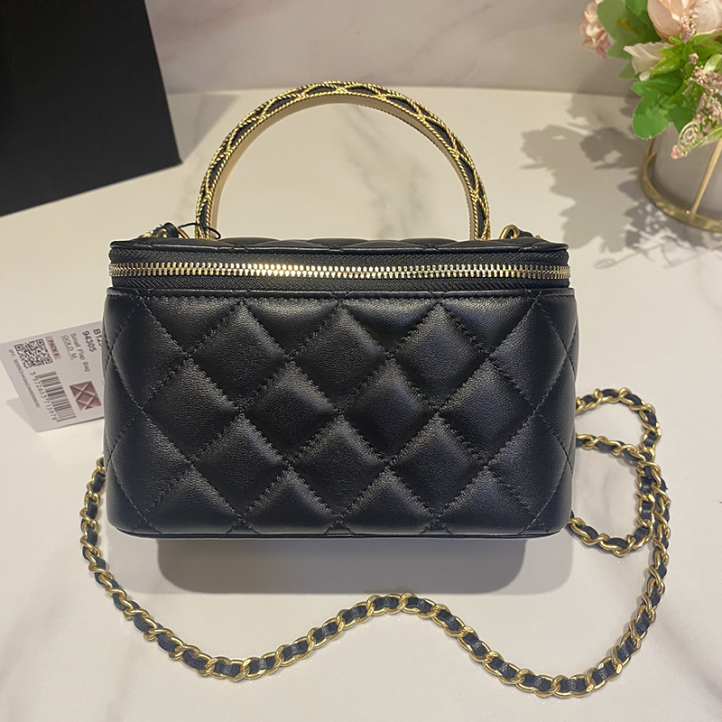 

Clutch With Chain Handbag Designer Cosmetic Bag 10A Lambskin Makeup Bags Luxury Crossbody Bag With Box C118, White