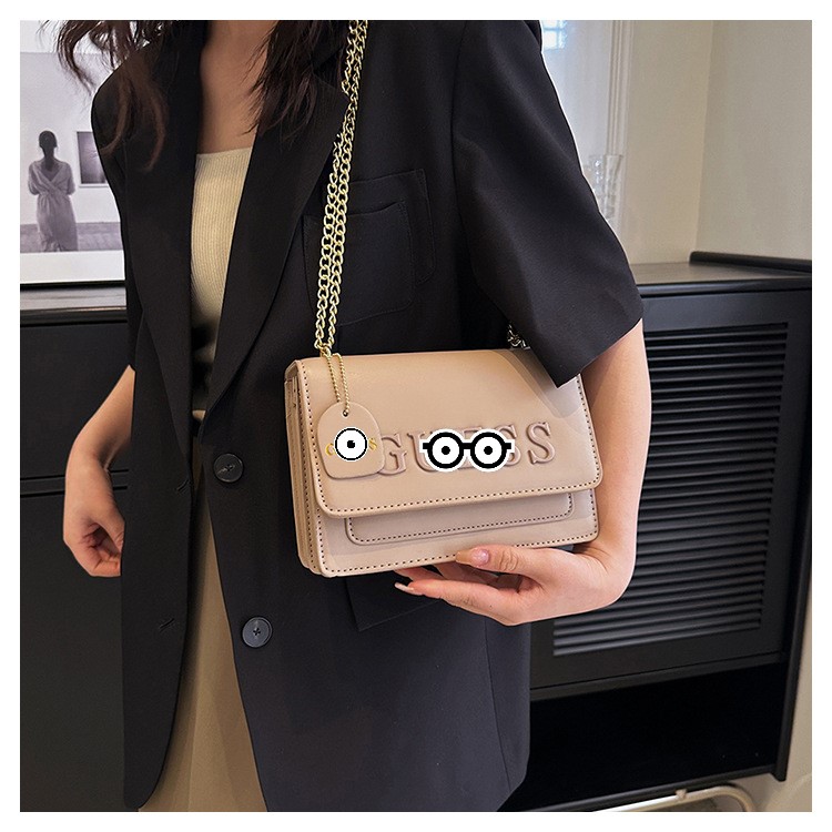 

Fashion Handbags Guess Foreign GS Home Vintage Printing Versatile Fashion Small Square Bag Camera Bag Chain Strap One Shoulder Crossbody, Pink