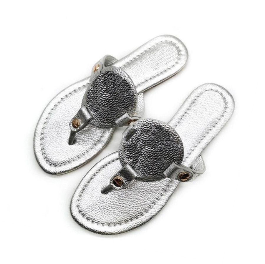 

2023 Brand Designer Women Slippers Summer LadiesPattern Flats Flip Flops BOX Loafer Fashion Tories Slides Rubber Outdoor Beach Hollowed Out Sandals SHOES, Blue shiny