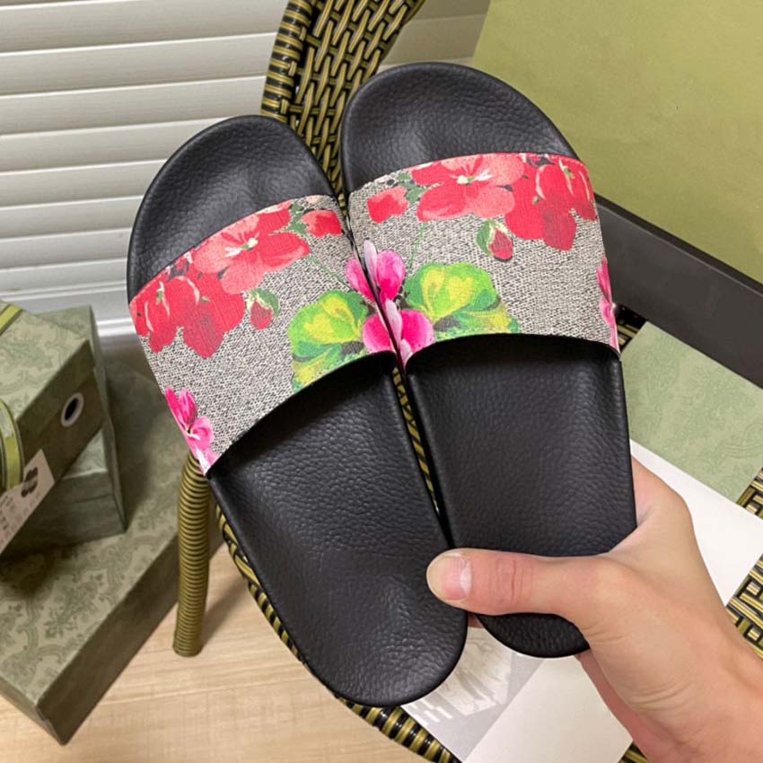 

2023 Designer Sandals Men Women Slippers Geranium Tiger Snake Pattern Paris New Rubber Slippers 35-45, # 7