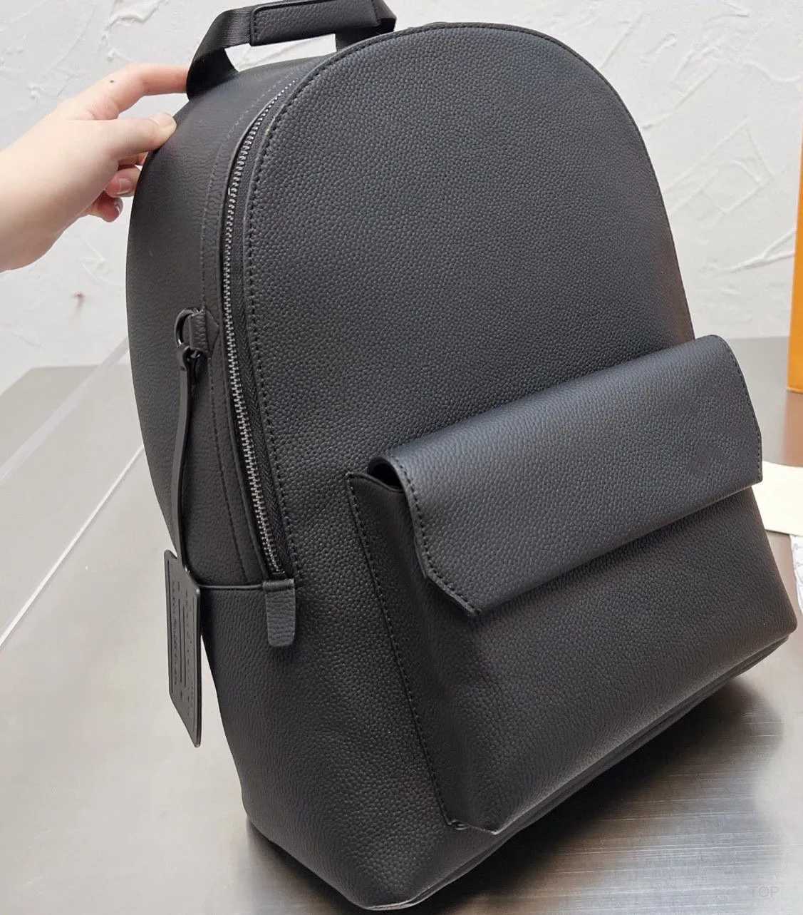 

designer Backpack travel bag takeoff shoulder