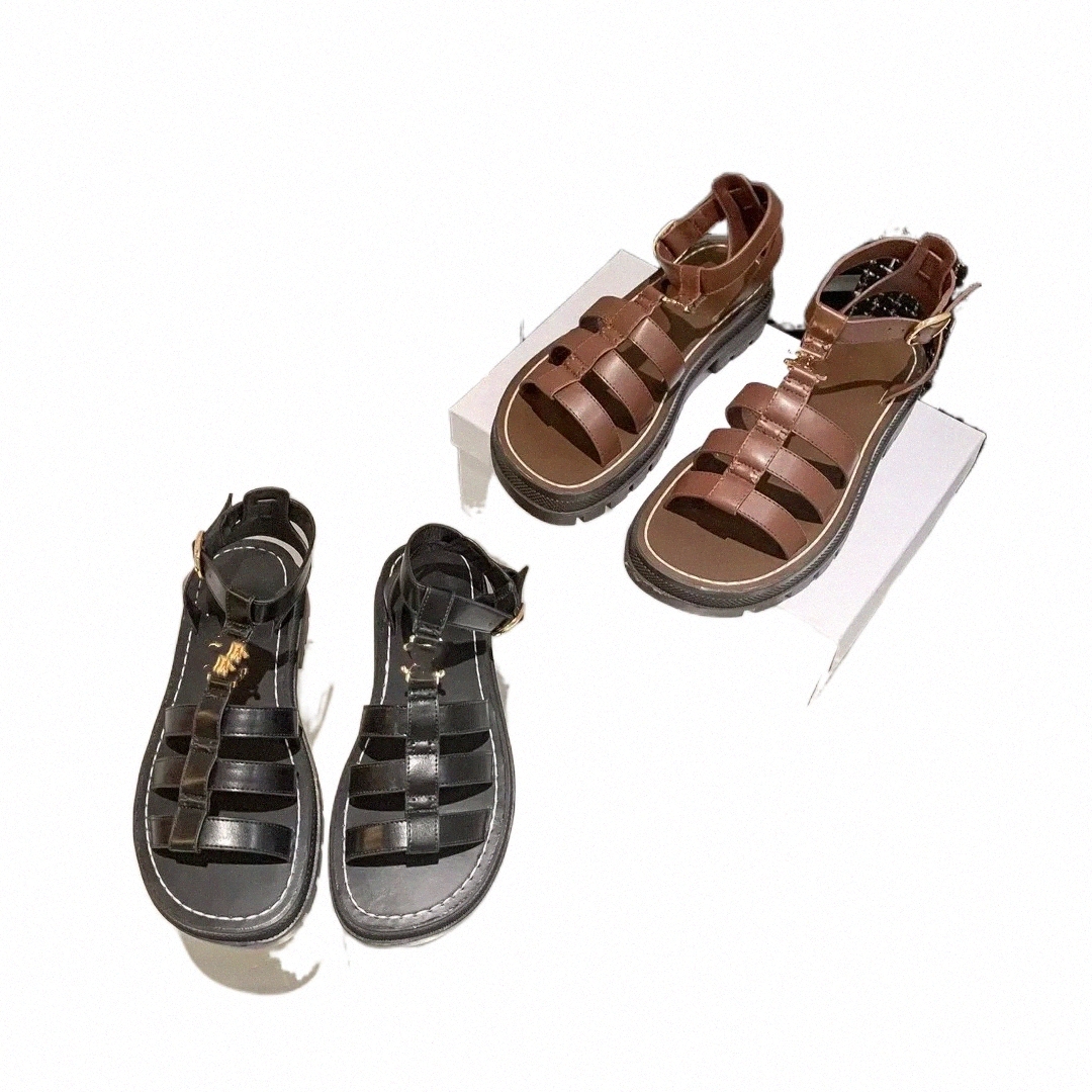 

lightly padded luxe flat slide slippers Triomphe Embossed sandals open toes summer shoes luxury designer for women holiday flats sandal size 35-42 bla 74ff#, Cln4181 size35-42